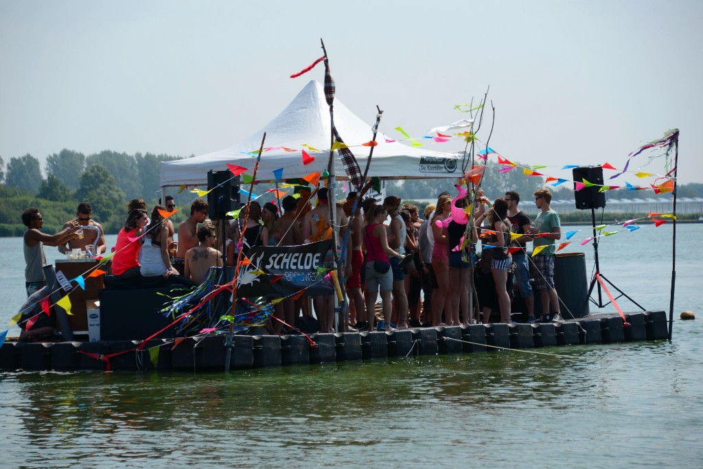 ../Images/Loungefest 2015 0077.jpg
